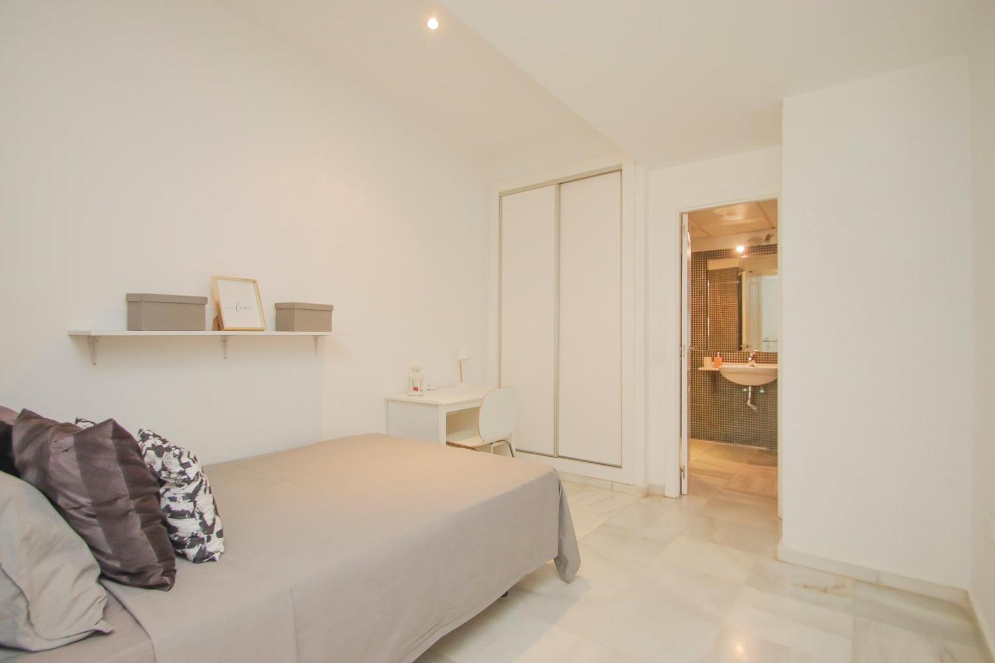 Lovely Apt In The City Center - 15M Walk Giralda Sevilla Exterior foto