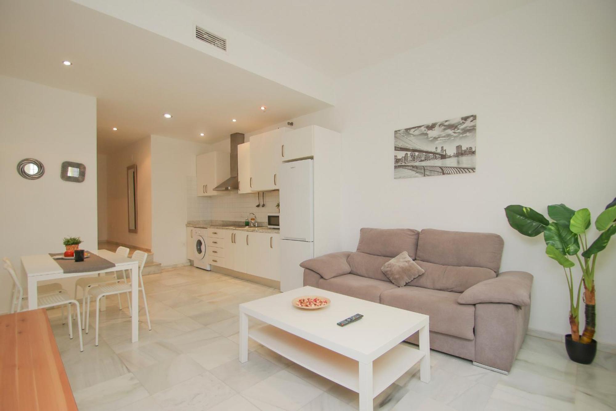 Lovely Apt In The City Center - 15M Walk Giralda Sevilla Exterior foto
